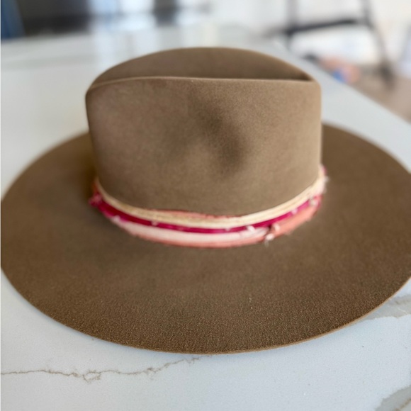 Stetson Brown Wide-Brim Hat with Pink Band - Picture 7 of 7